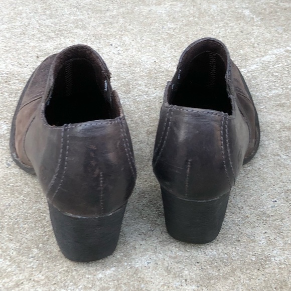 BORN “Anarie” Brownish Grey Shoe/Bootie - Picture 3 of 6